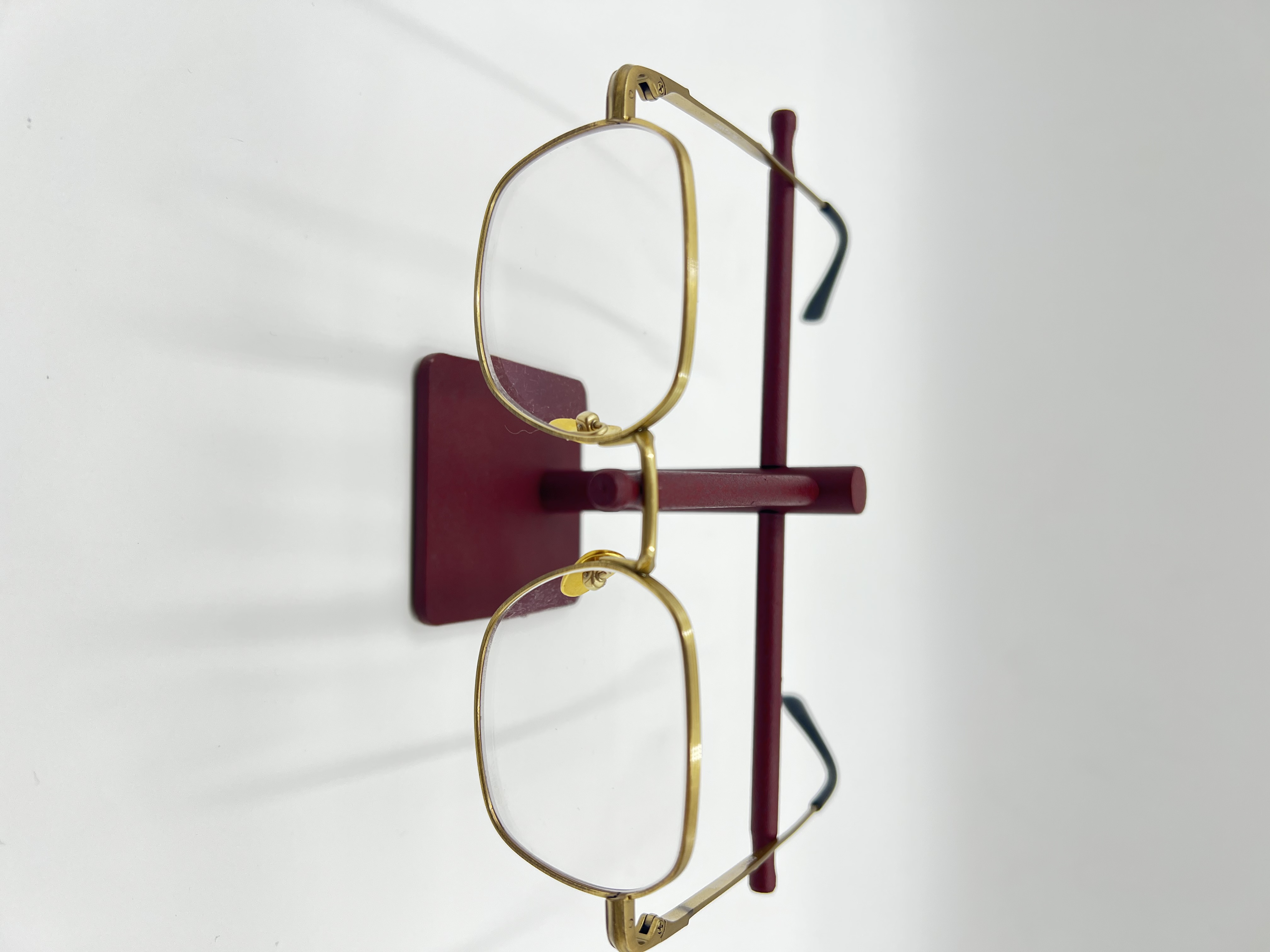 Single Pair Eyeglass Stand - Aurum