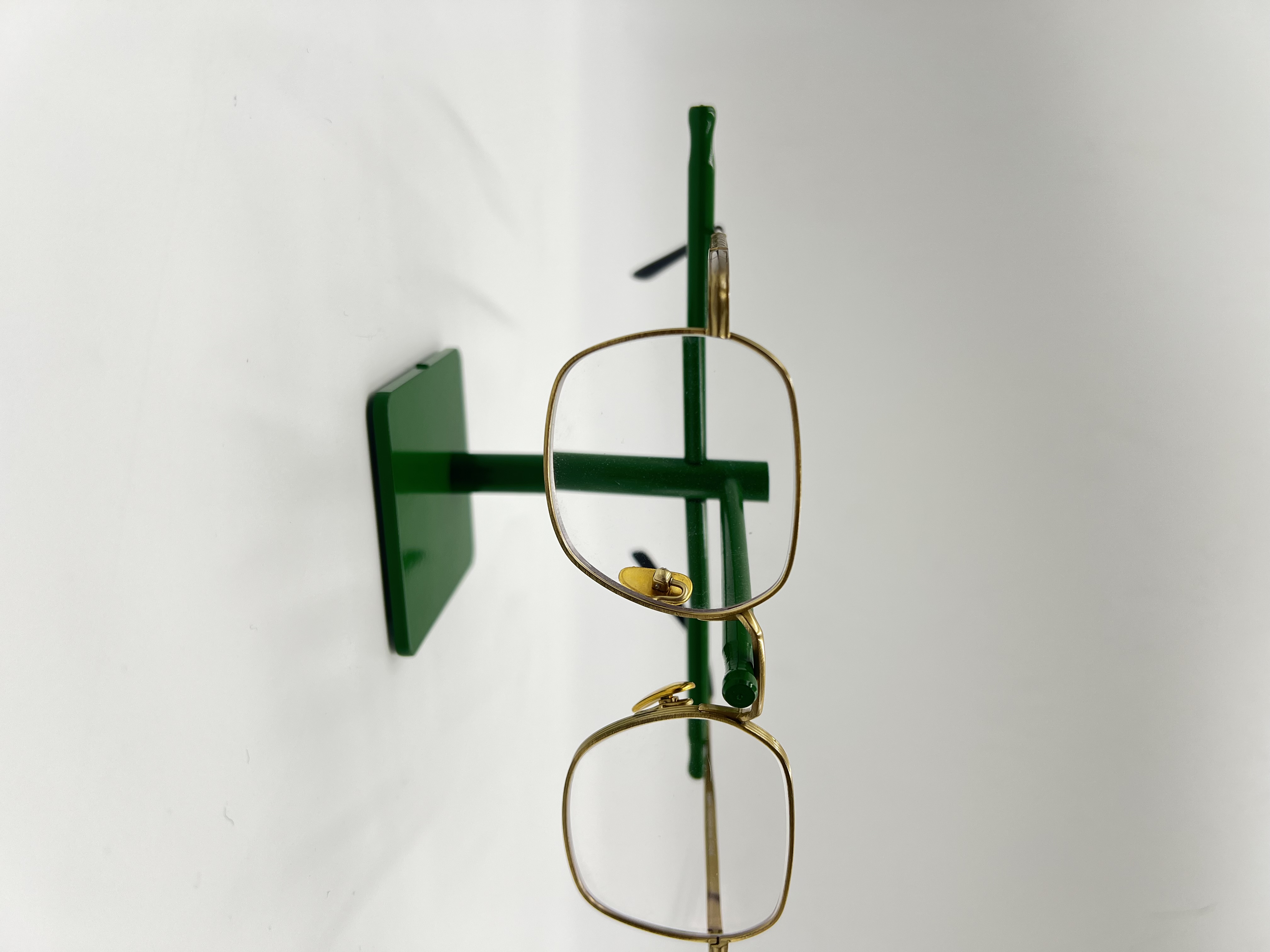 Single Pair Eyeglass Stand - Aurum