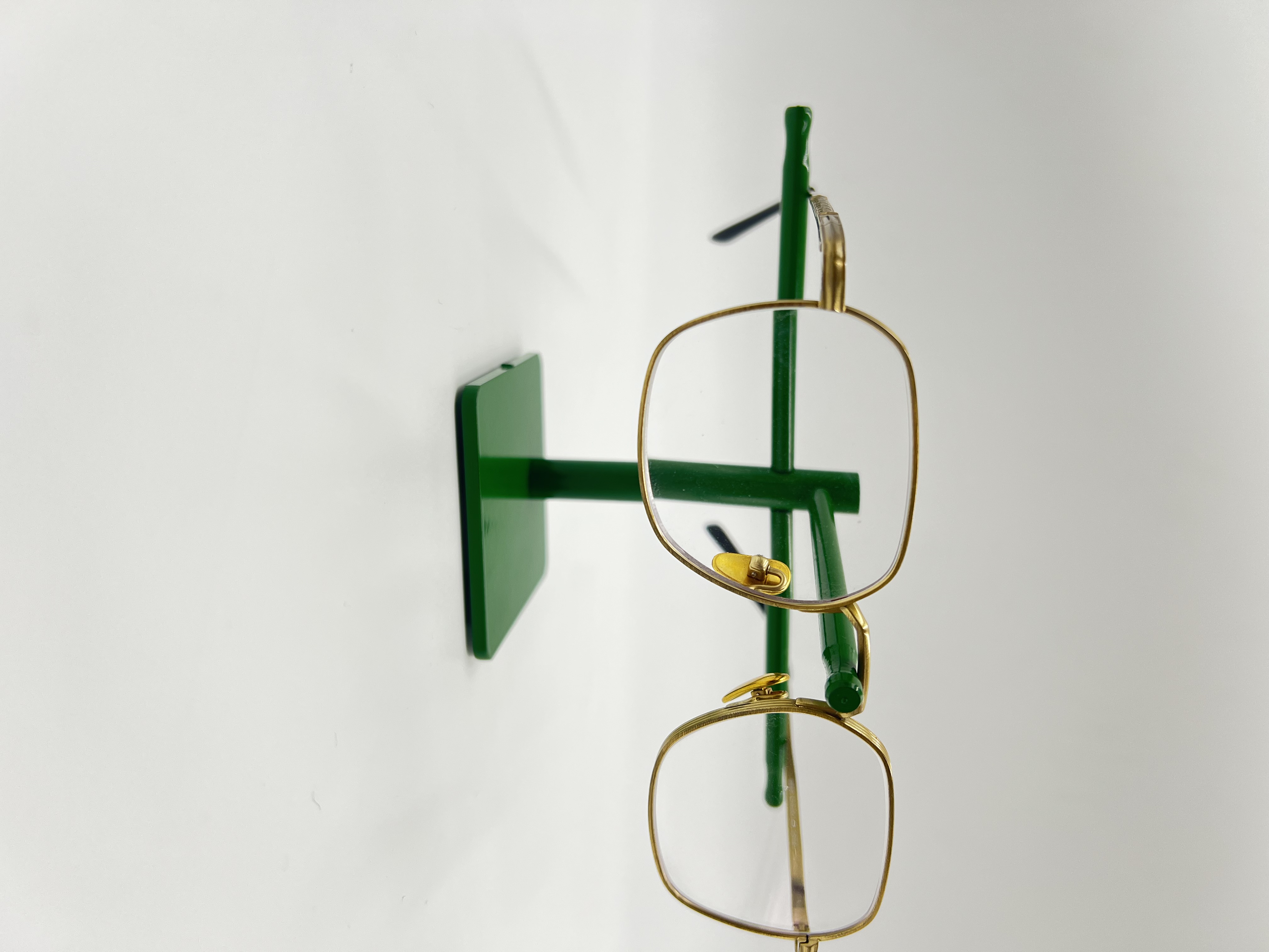 Single Pair Eyeglass Stand - Aurum