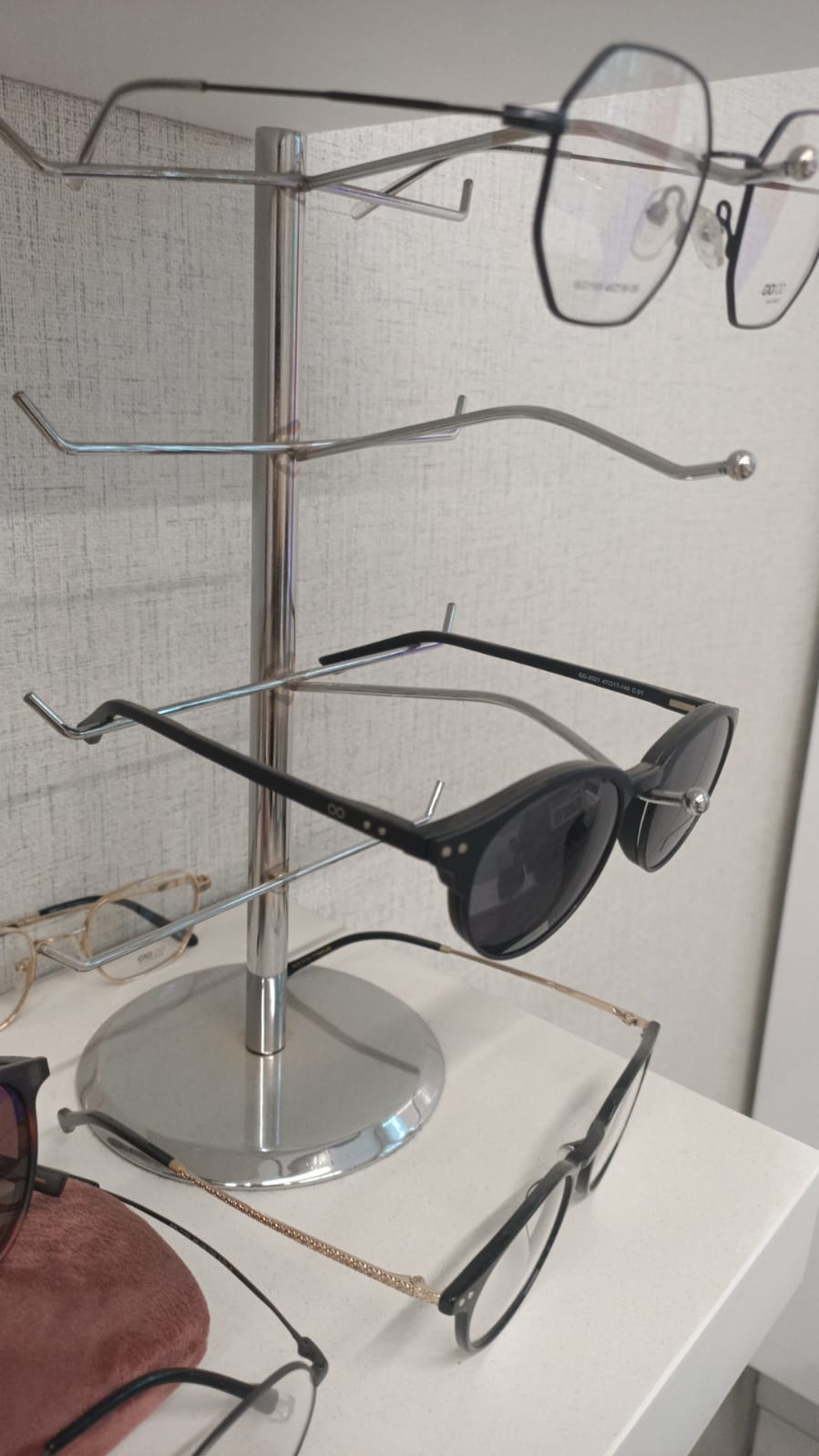 Soporte para 4 pares de gafas - Frame Rise