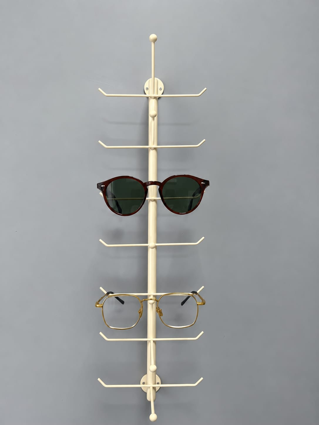 Wandmontierter Brillenständer für 5 Brillen - Frame Rise