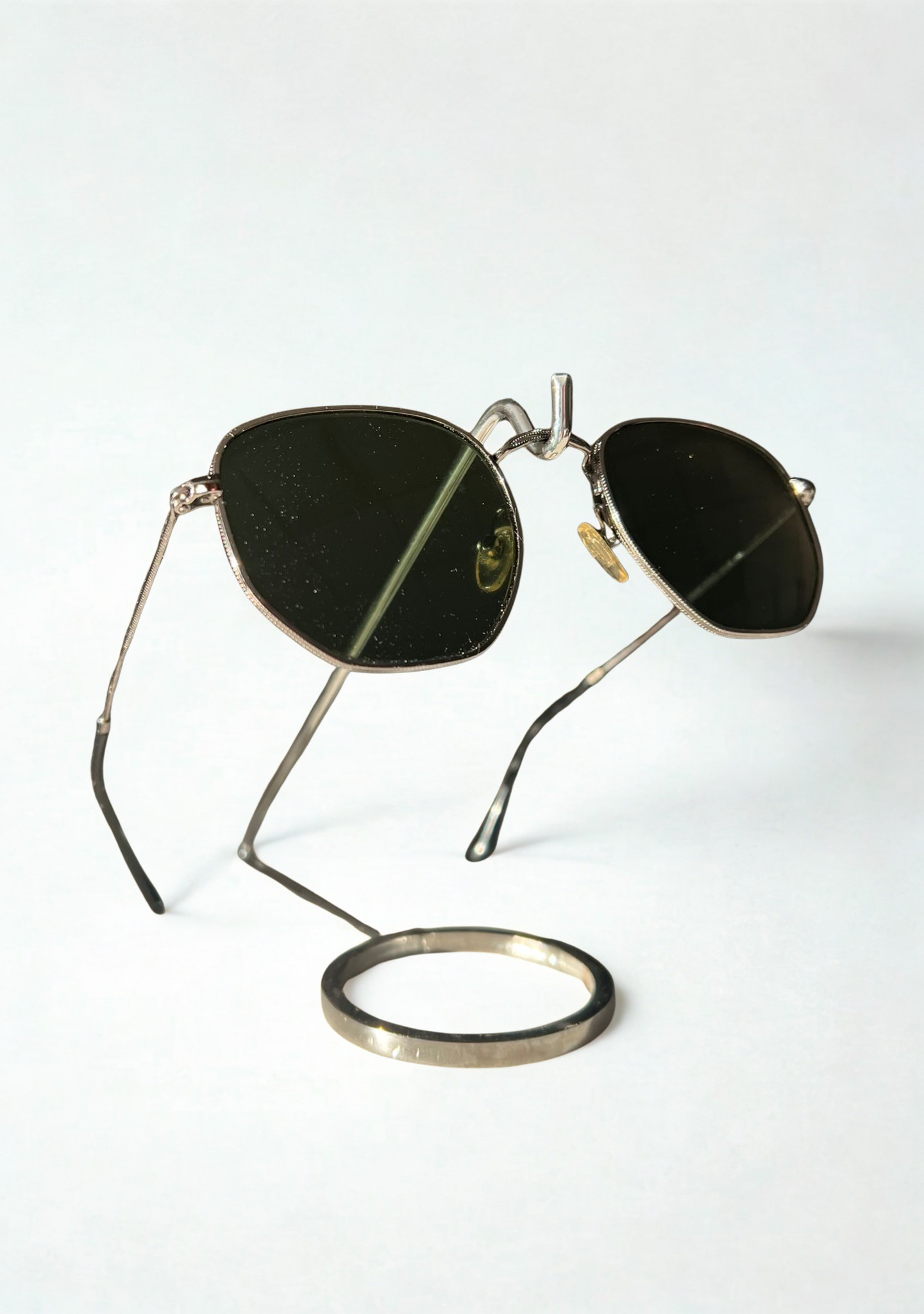 Loop Holder